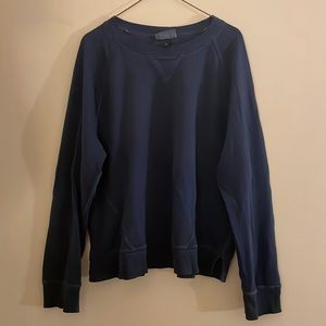 Womens  Tee/crewneck